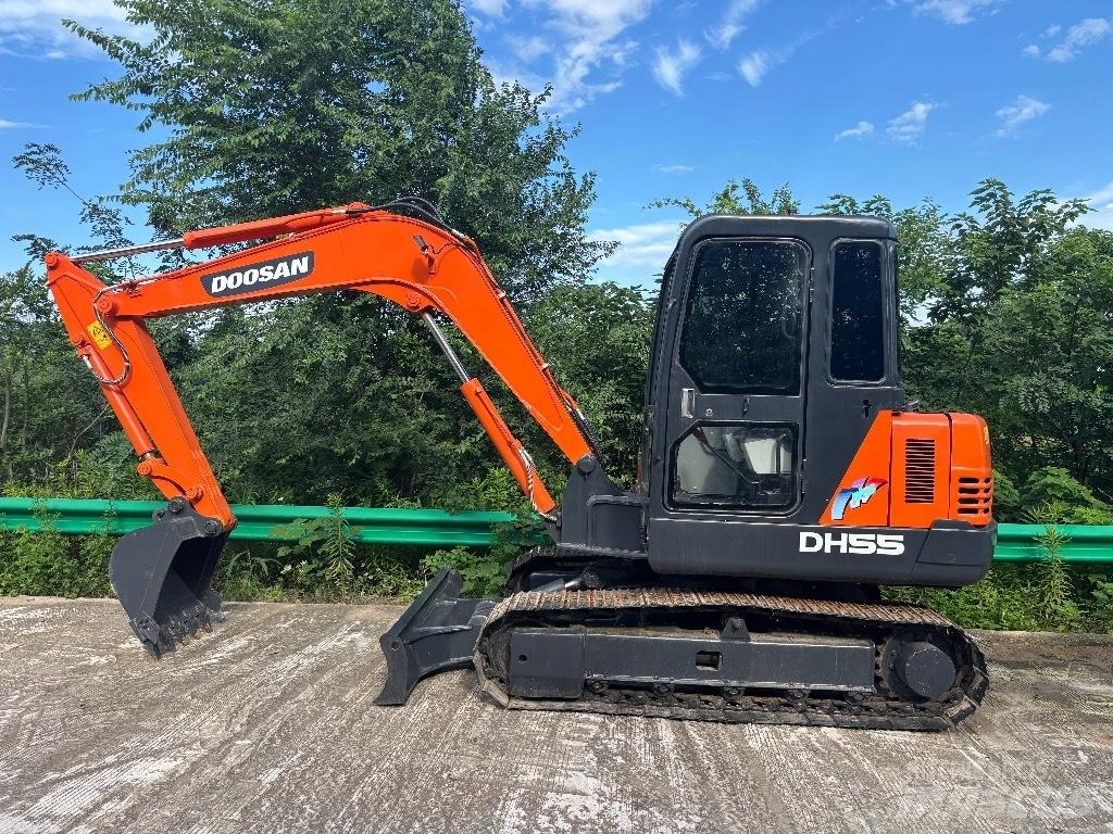 Doosan DH 55 Miniescavatori