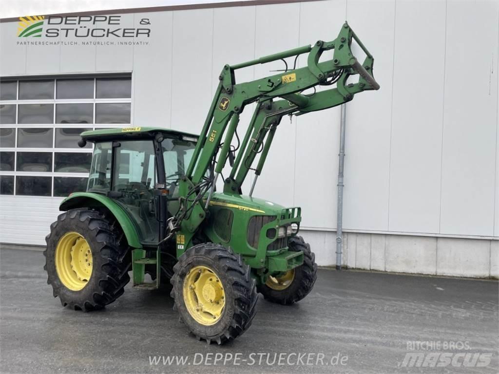 John Deere 5720 Trattori