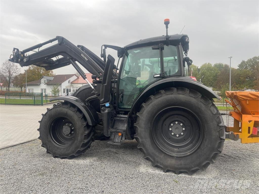 Valtra N 175 Trattori