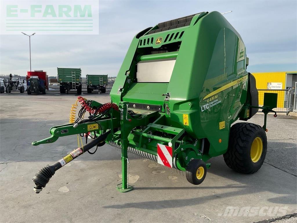John Deere V451 M Presse quadre