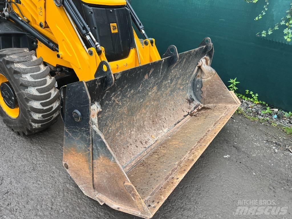 JCB 3 CX Terne