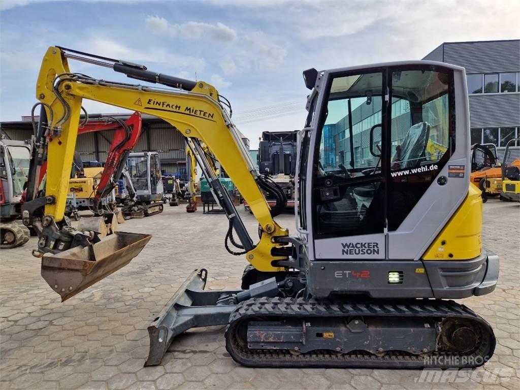 Neuson ET42 Miniescavatori