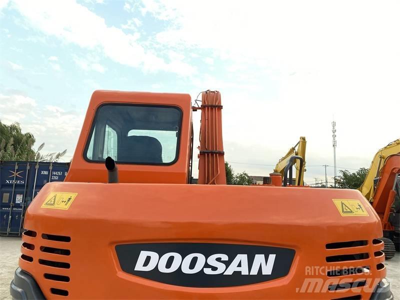 Doosan DH 80 Escavatori cingolati
