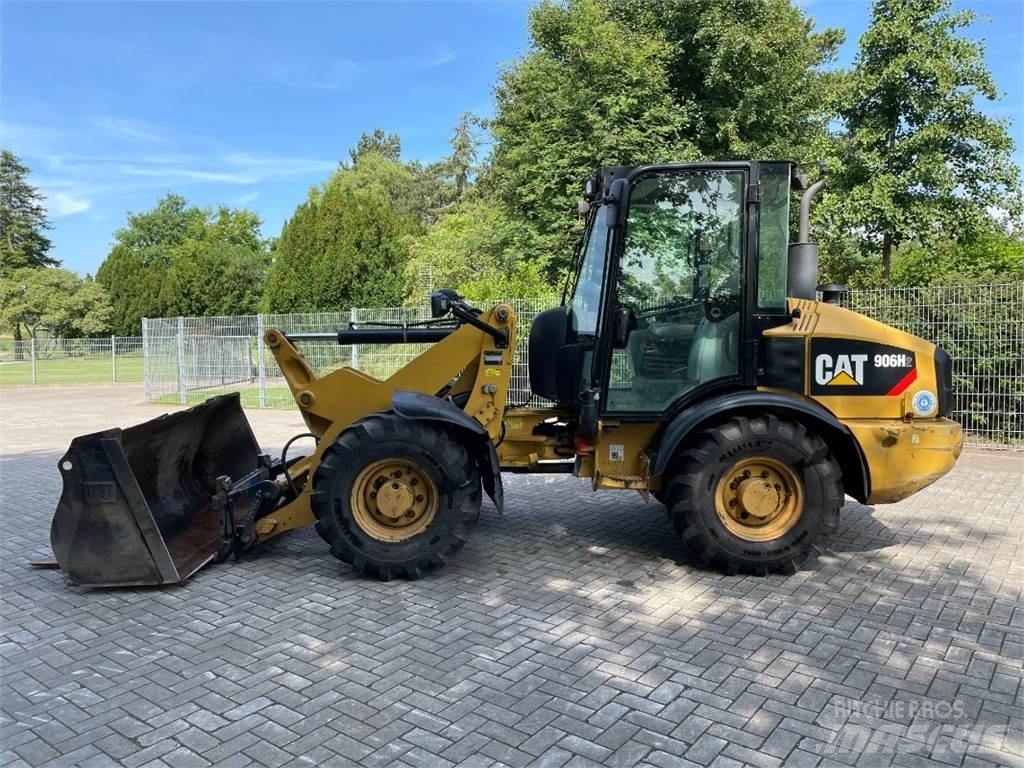 CAT 906H2 Pale gommate