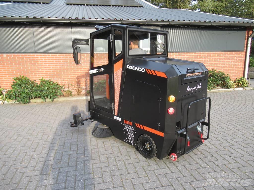 Daewoo das 100 Spazzatrici