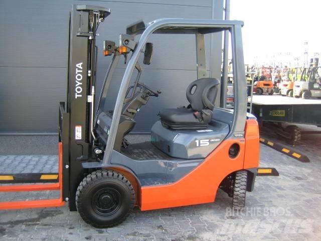 TOYOTA 028FGF15 Carrelli elevatori GPL