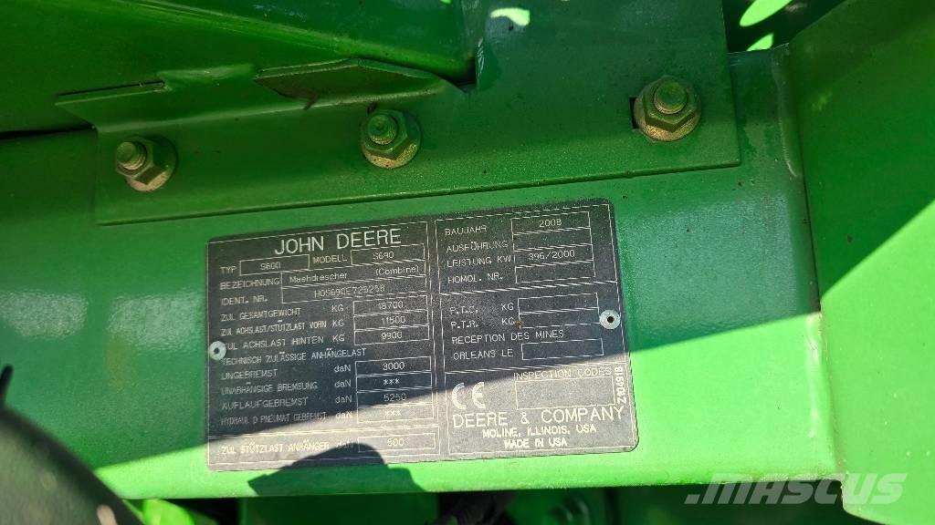 John Deere S 690 i Mietitrebbiatrici