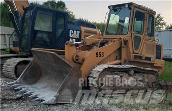 CAT 953 Pale cingolate
