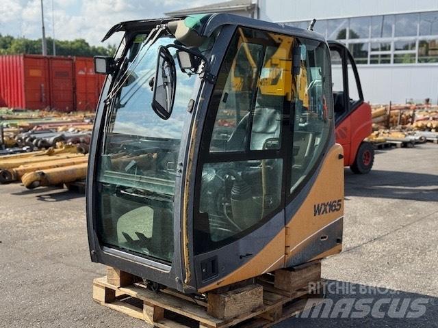 CASE WX 165 USED CAB Cabine e interni
