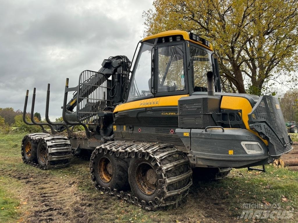 Ponsse Gazelle Forwarder