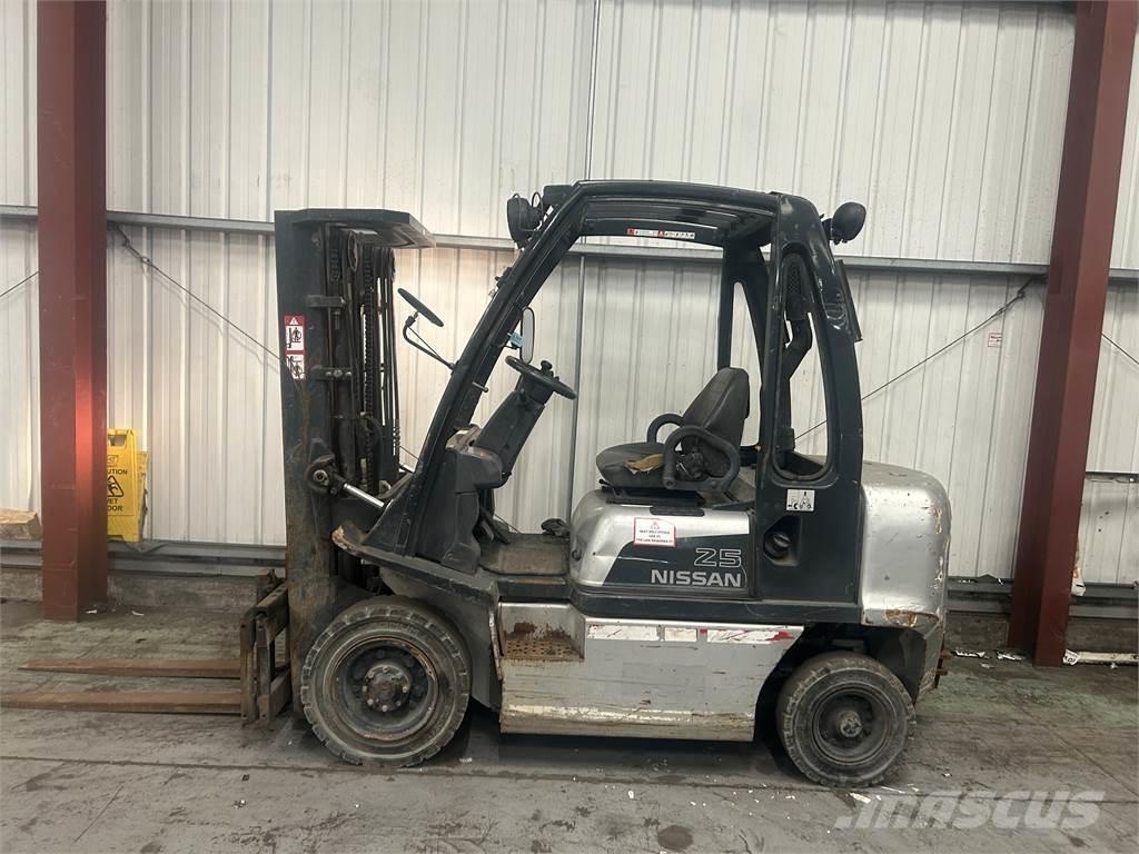 Nissan FD02A25Q Carrelli elevatori diesel