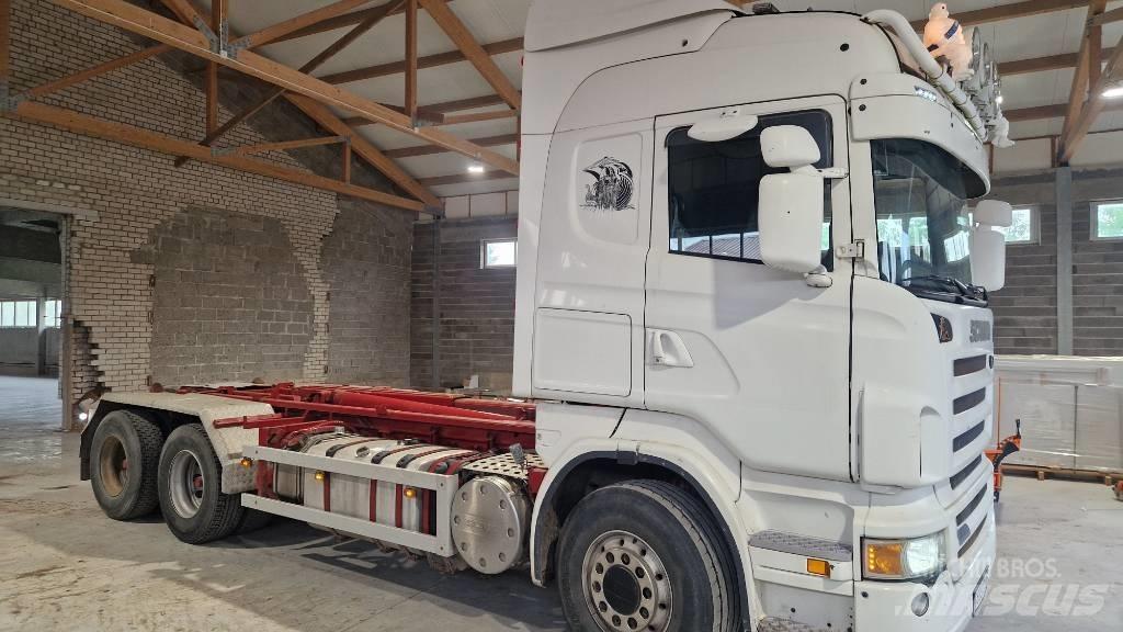 Scania R 620 Camion con gancio di sollevamento