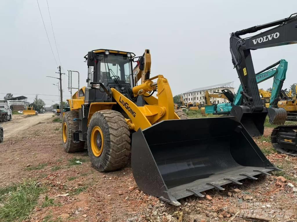 LiuGong CLG 856 H Pale gommate