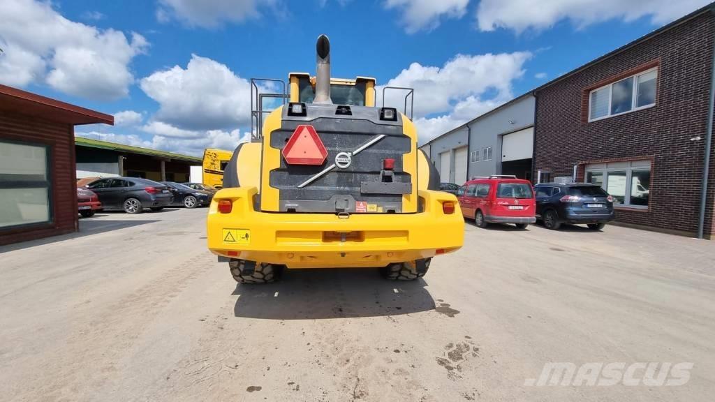 Volvo L 180 G Pale gommate
