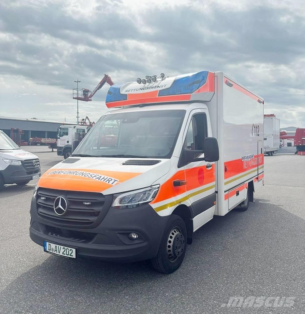 Mercedes-Benz 100 D Ambulanze