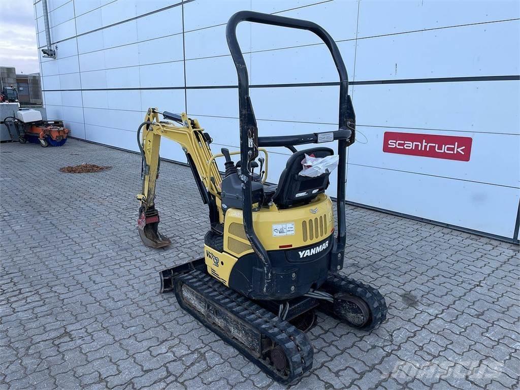 Yanmar VIO12 Escavatori gommati