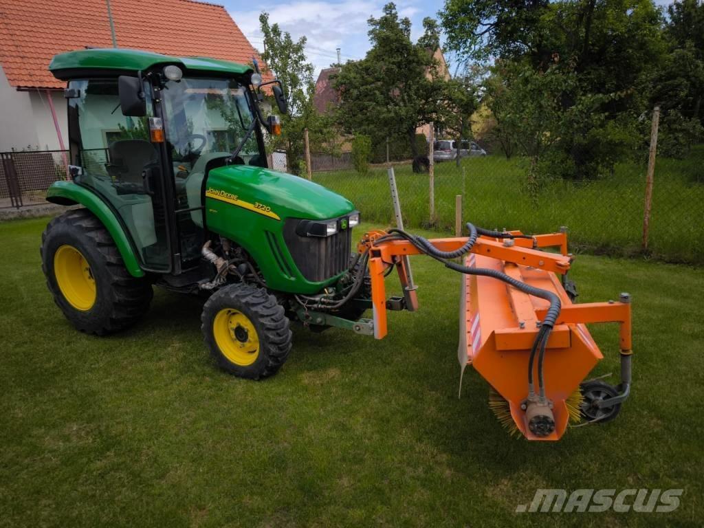 John Deere 3720 Trattori compatti