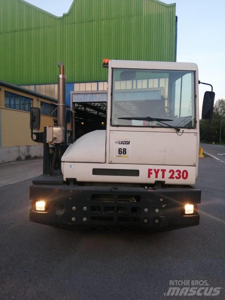  CVS FYT230 Trattori portuali
