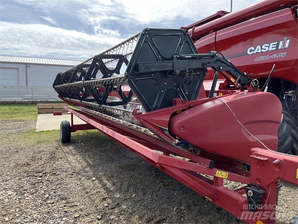 Case IH AF 7240 Mietitrebbiatrici