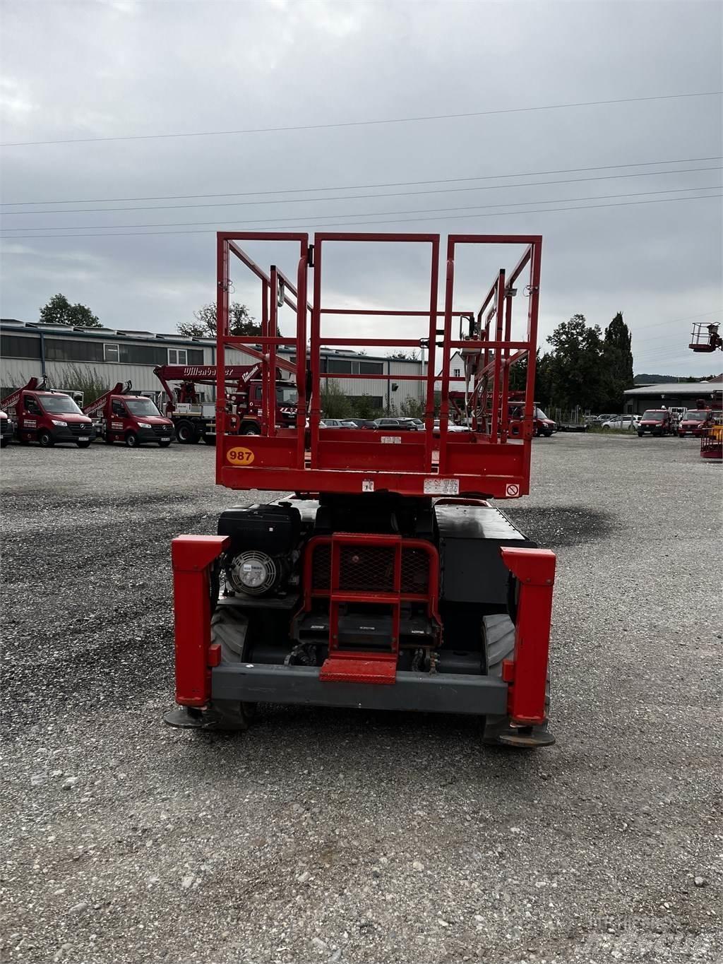 SkyJack SJ 6832 RTE Piattaforme a pantografo