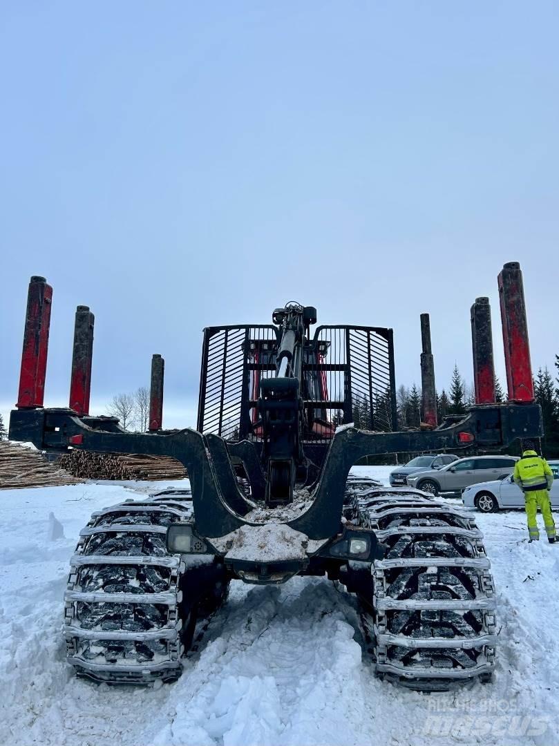 Komatsu 855 Forwarder