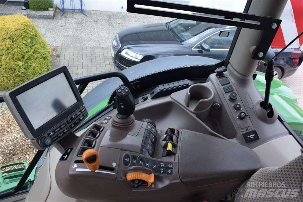 John Deere 6215 R Trattori