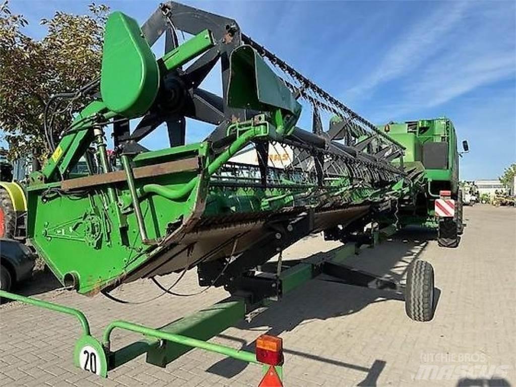 John Deere W550 Mietitrebbiatrici