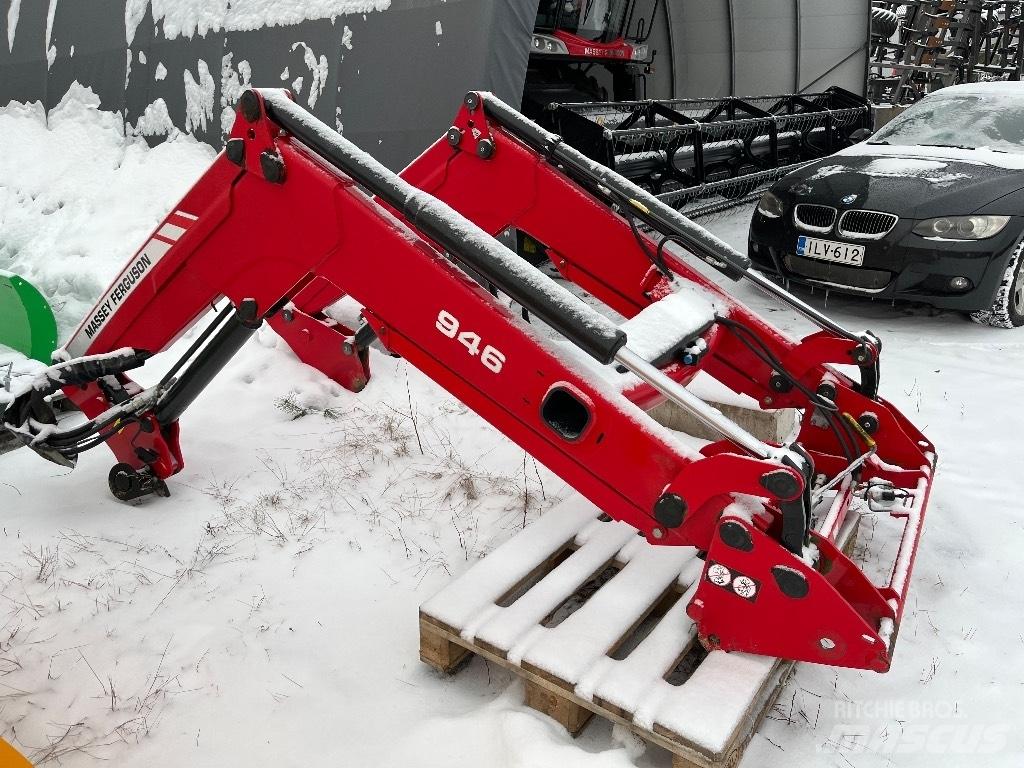 Massey Ferguson 945 Pale frontali e scavatori