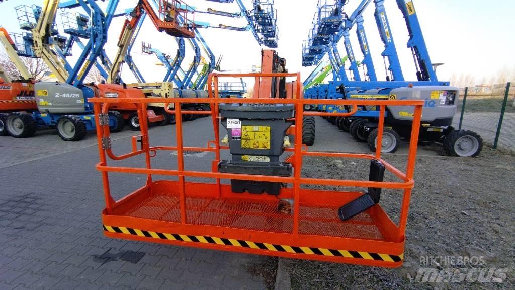 JLG 800 AJ Piattaforme a braccio articolato