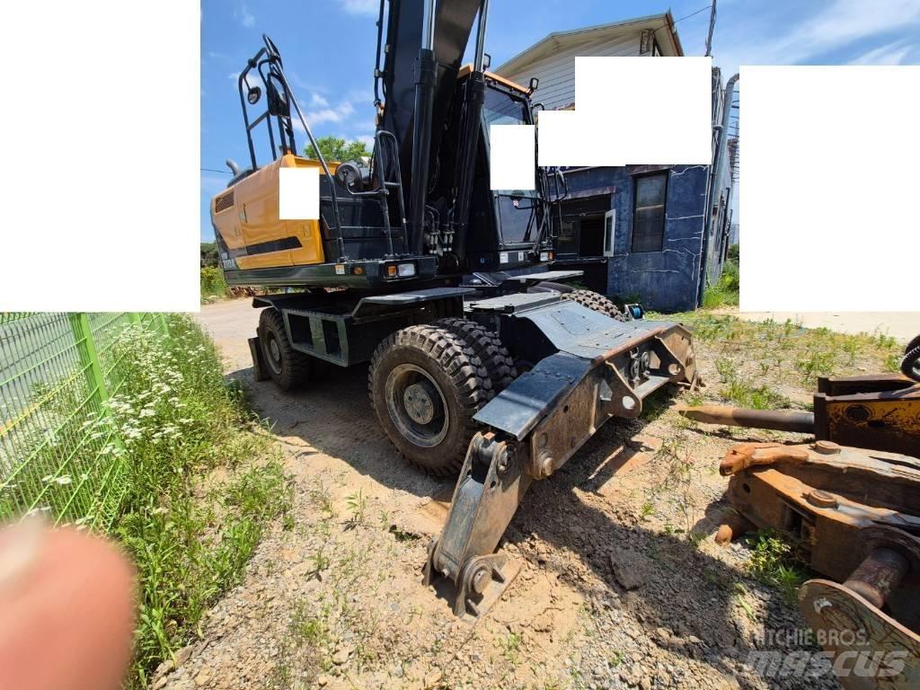 Hyundai HW 210 A Escavatori gommati