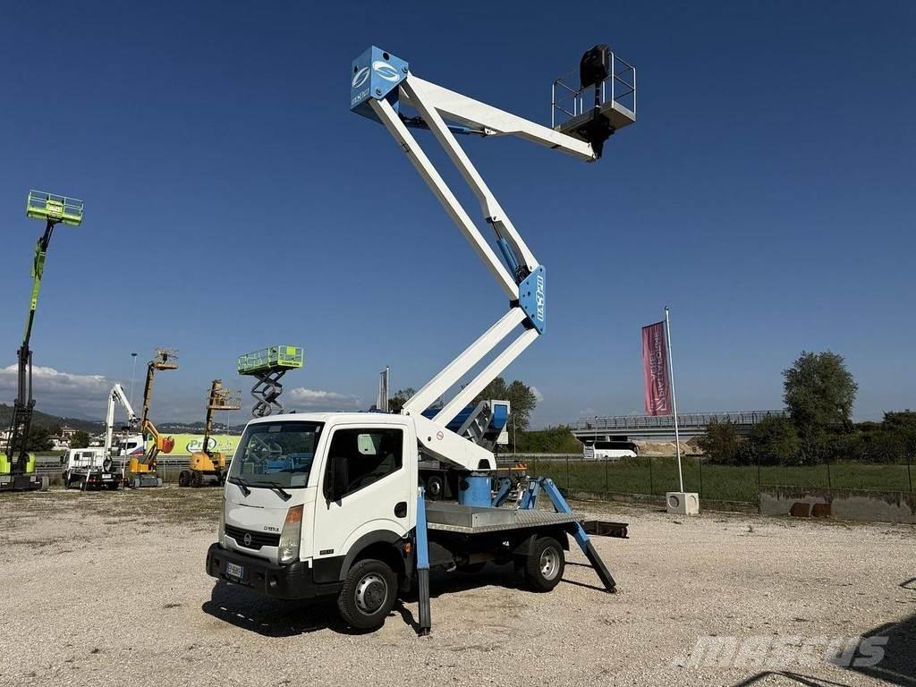 Socage DA320 Piattaforme autocarrate