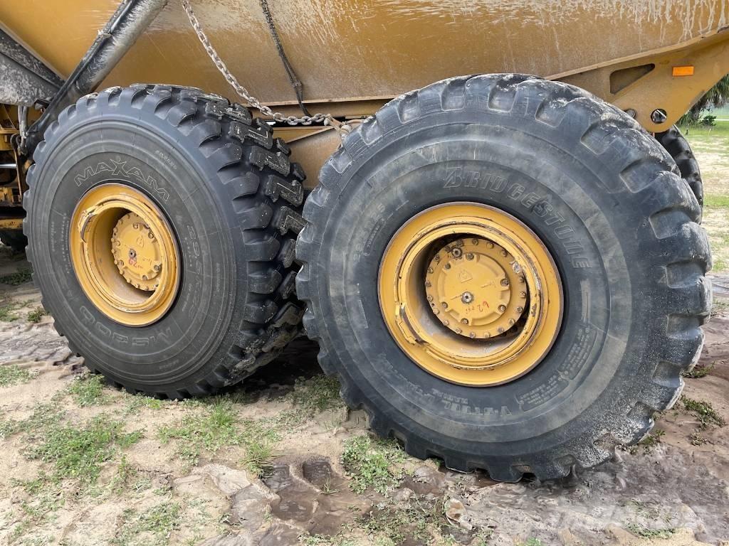 CAT 740 GC Dumpers articolati