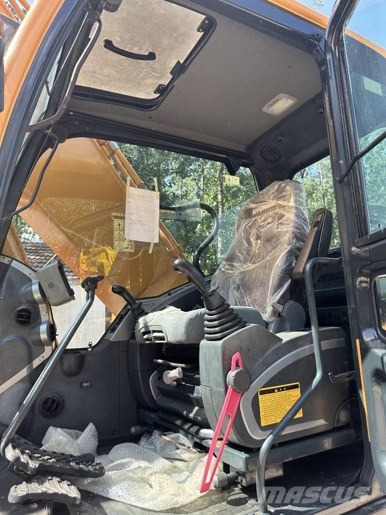 Hyundai R220LC-9S Escavatori cingolati