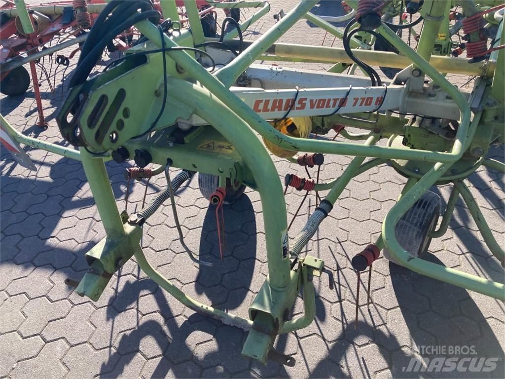 CLAAS Volto 770 Ranghinatori