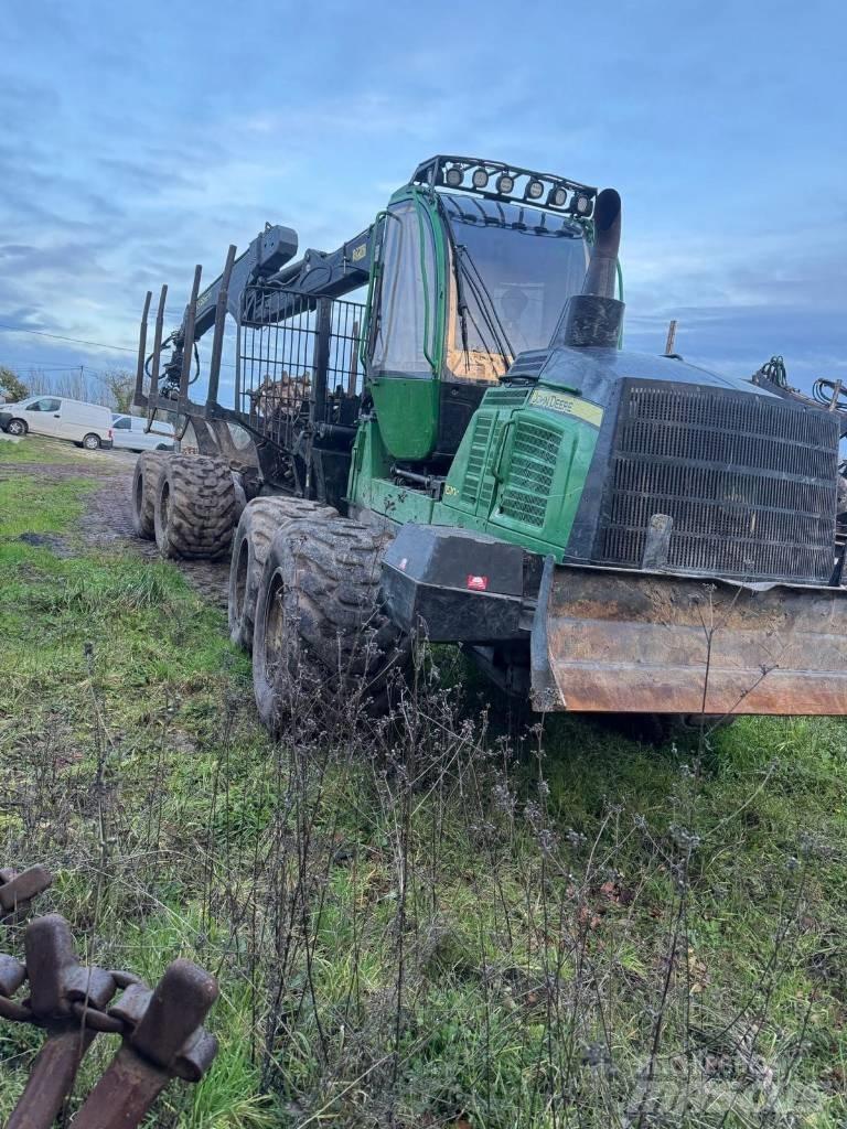 John Deere 1510G Forwarder