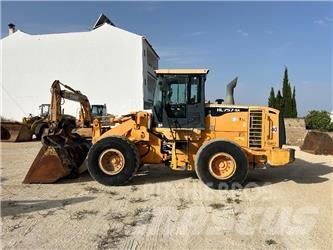 Hyundai HL 757-9 A Pale gommate
