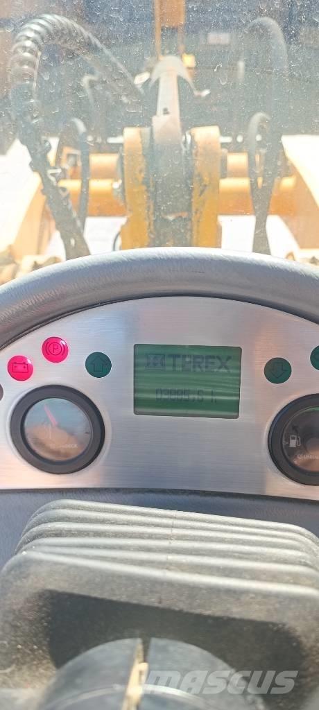 Terex TL 80 Pale gommate