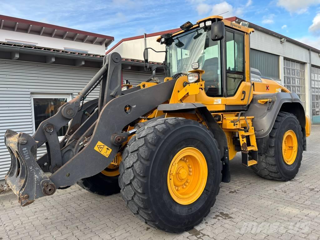 Volvo L 110 H Pale gommate