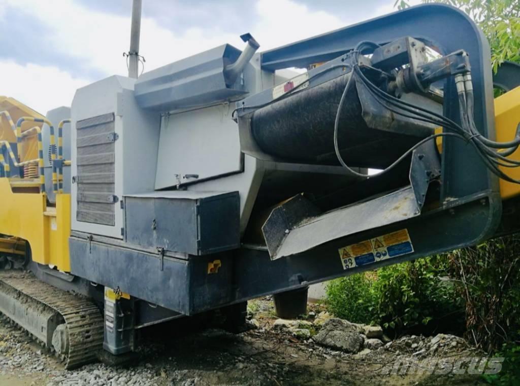 Sandvik QJ 240 Frantoi mobili