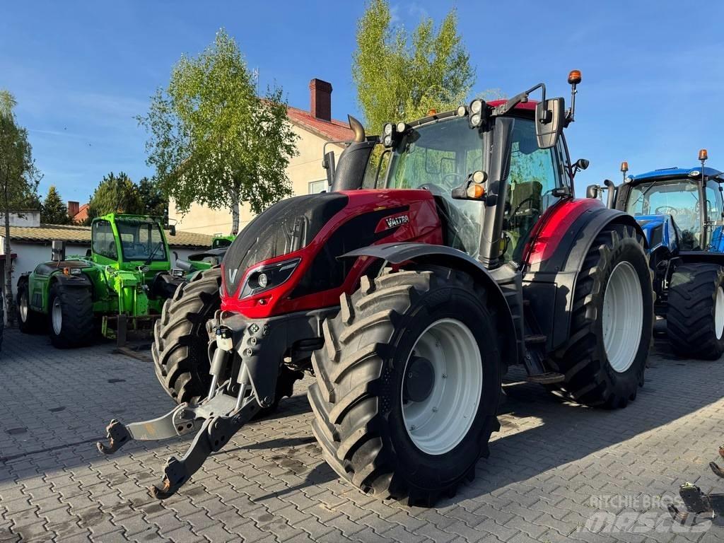 Valtra T234 VERSU Trattori