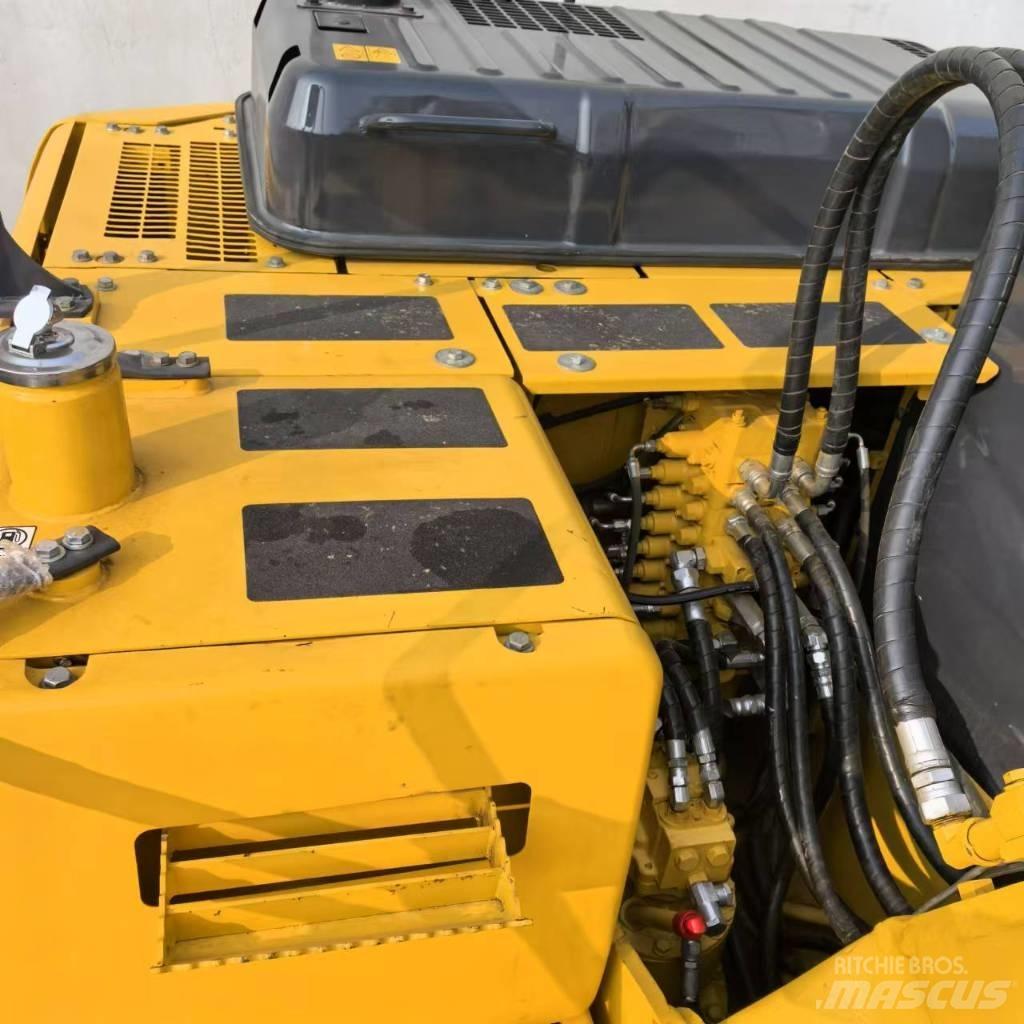 Komatsu PC 130-7 Escavatori cingolati