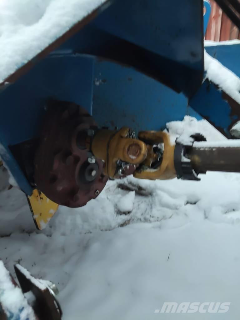 Karhu 275 Spazzaneve