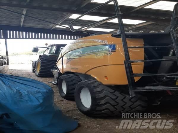 New Holland BB890 Trattori