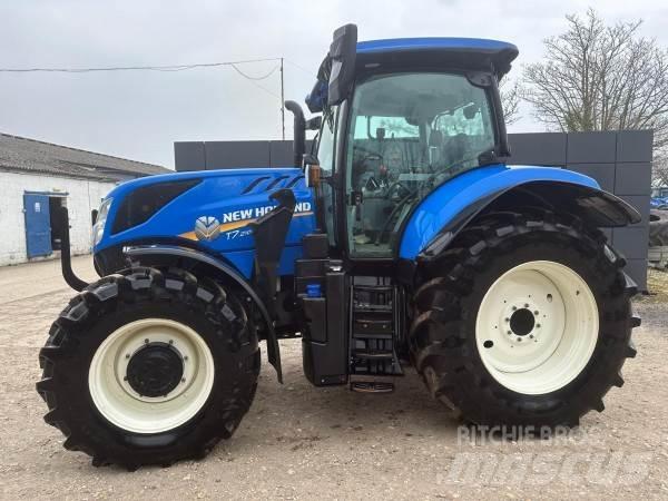 New Holland T7.210 Trattori