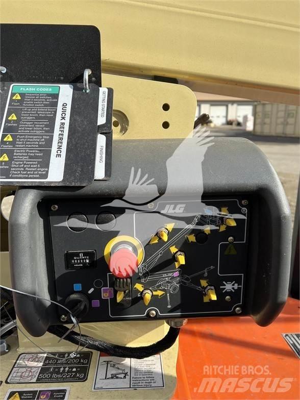 JLG T350 Piattaforme aeree su rimorchio