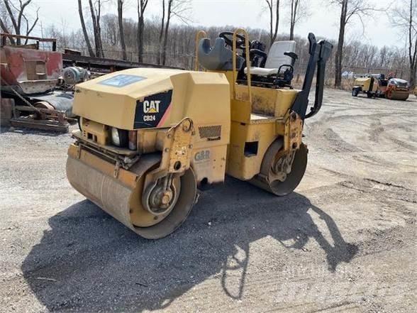 CAT CB24 Rulli monotamburo