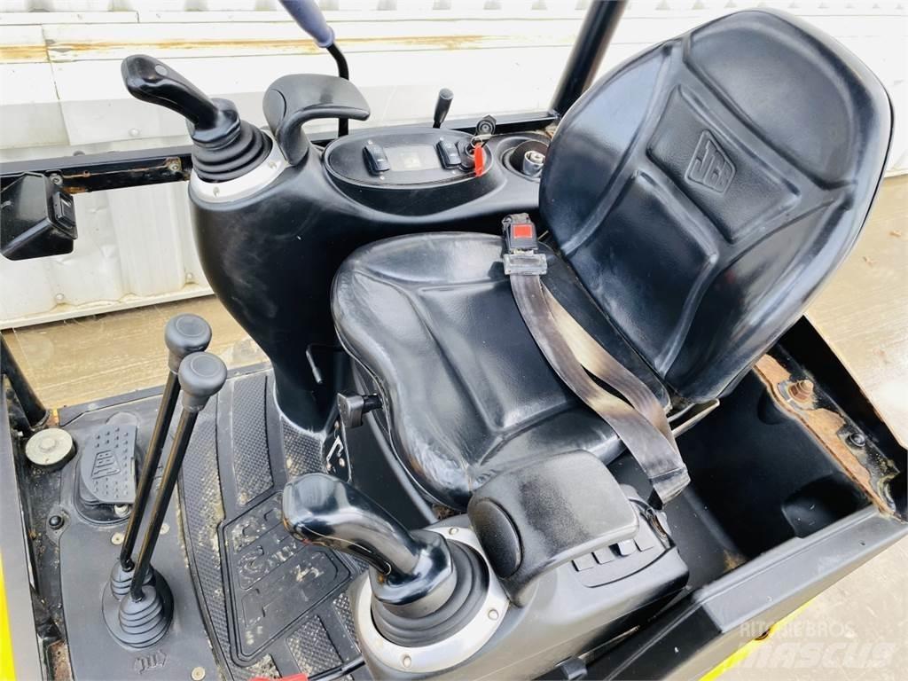 JCB 8018CTS Miniescavatori