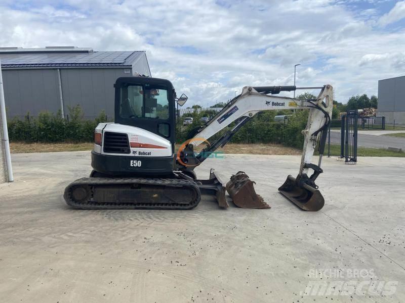 Bobcat E 50 Escavatori gommati