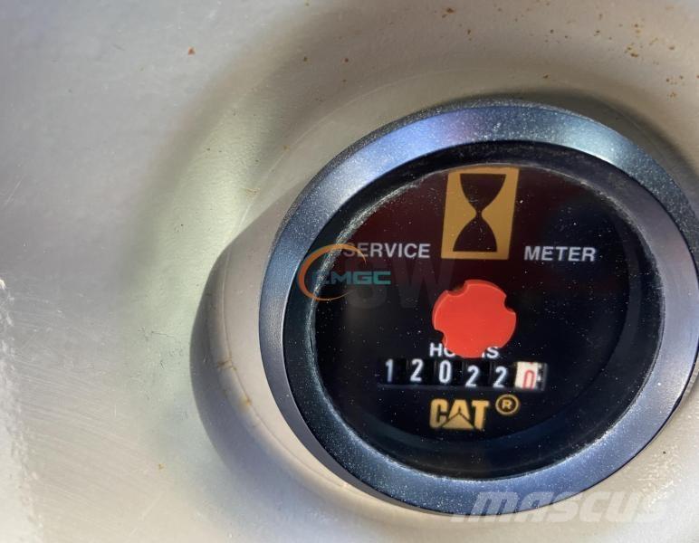 CAT 321C LCR Escavatori gommati