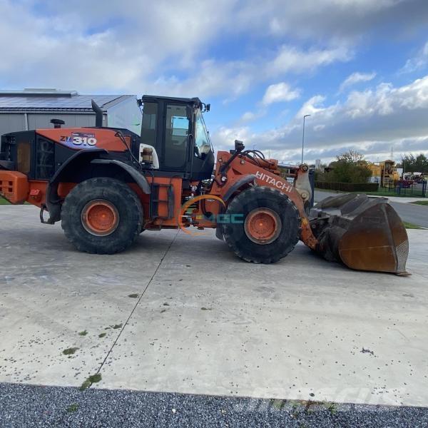 Hitachi ZW310 Pale gommate